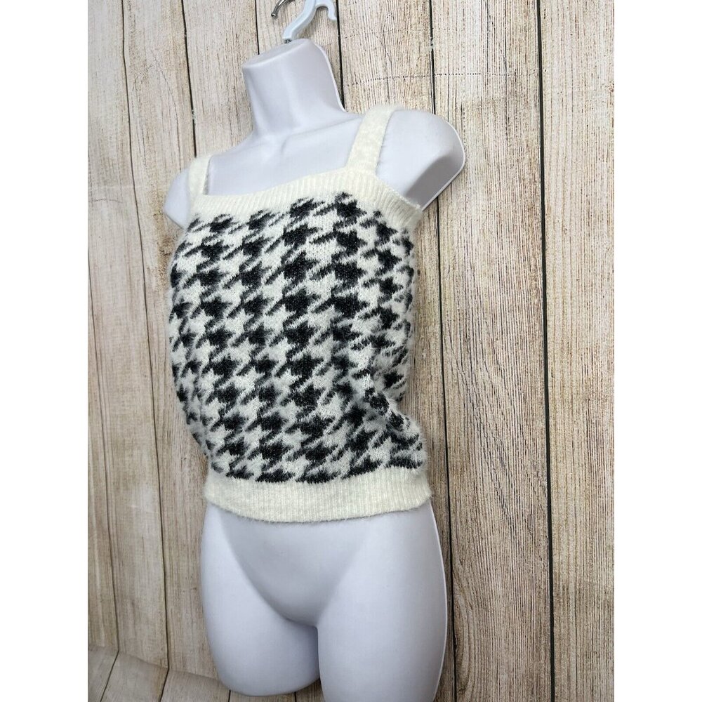 Willow & Wind Tank Top Sweater XS Black Ivory Houndstooth Soft‎ Cami Furry Cozy - Picture 3 of 7